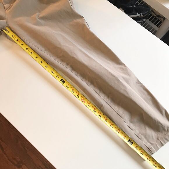 Theory Men's 33  Fits 31x27 Zaine Double Stretch Slim Fit Khaki Chino Pants - Picture 11 of 11